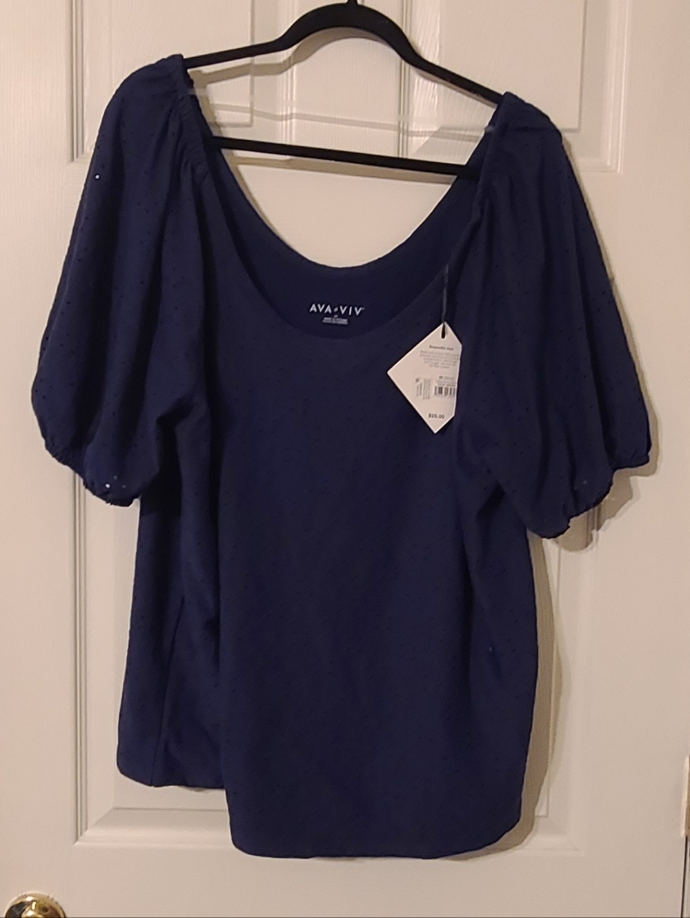 Ava & Viv Navy Eyelet Puff-Sleeve Top